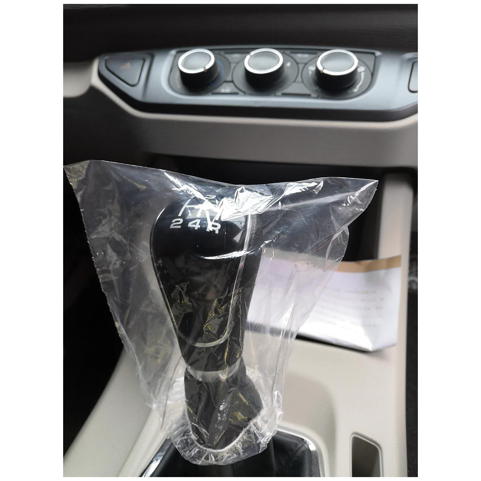 111_CAATS-Elastic-Gear-Shift-Cover_P-WEB